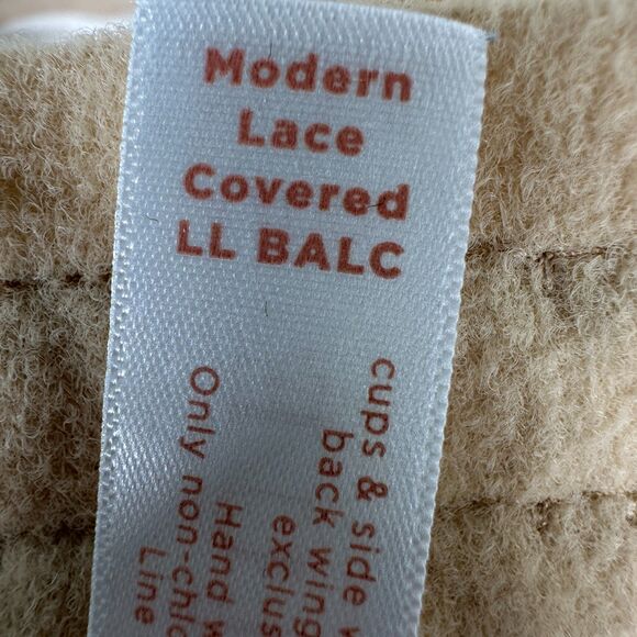 Cacique Lane Bryant Modern Lace Covered Lined Balconette Cream Beige Size 42DD - Picture 3 of 5